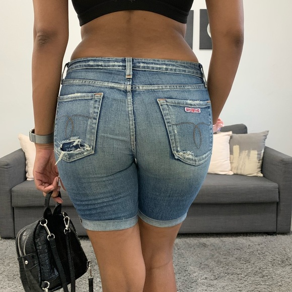 Vintage Hudson jean shorts - Picture 3 of 12